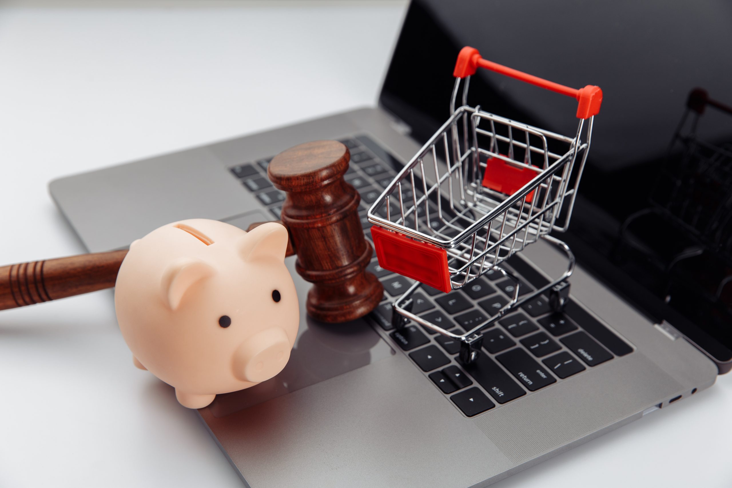 What is the most profitable way to sell ? Evidences from research